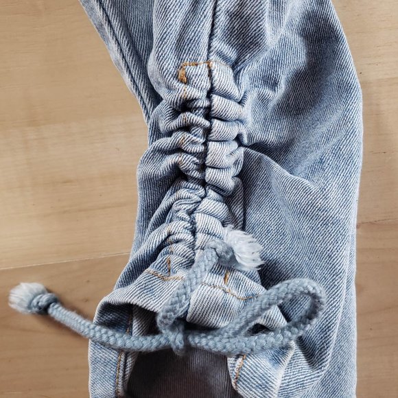 SUPER CUTE Japanese denim Capri Jeans, light wash size 61cm (24"-26") - Picture 5 of 8